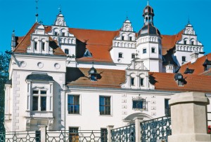 Dachowka-ceramiczna-SAKRAL-04