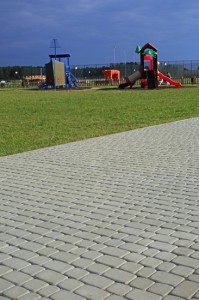 Nostalite szary gladki Obrzeze chodnikowe szary gladki 8