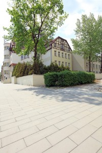 Urbanika-60 szary gladki Obrzeze trawnikowe szary gladki 1